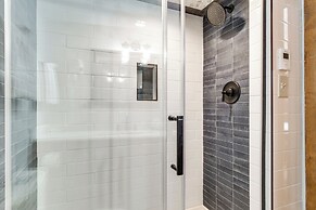 Walk to Main Street: Breck Condo w/ Balcony!