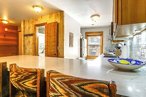 Walk to Main Street: Breck Condo w/ Balcony!