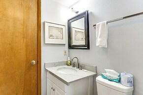 Walk to Main Street: Breck Condo w/ Balcony!