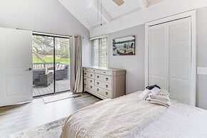 Lake & Golf Course Views: Big Canoe Home w/ Deck!