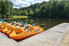 Lake & Golf Course Views: Big Canoe Home w/ Deck!