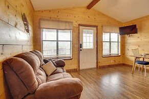 Mtn-view Porch: Arkansas Cabin Near White River