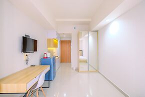 Cozy Stay and Comfort Studio at Evenciio Margonda Apartment