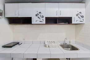 Cozy and Enjoy Living Studio Casa De Parco Apartment