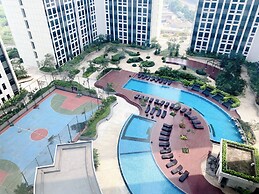 Restful Studio Room Pollux Chadstone Apartment