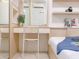 Good Deal and Comfy 2BR Apartment Green Pramuka City