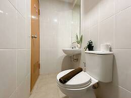 Minimalist And Cozy 1BR at Royal Heights Apartment