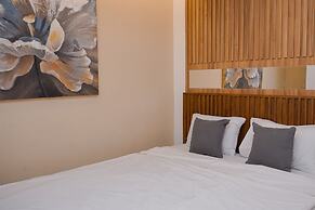 Luxurious 2BR at Urbantown Serpong Apartment