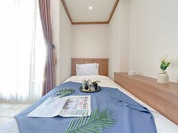 Tidy Trendy Studio Apartment Dave