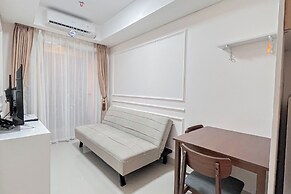 Comfy 1BR Apartment at Tamansari Skylounge Makassar