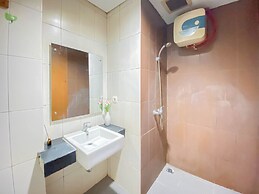 Homey and Comfortable 1BR Apartment at Dago Suites