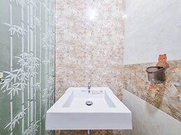 Mountain View Studio for 6 Pax at Mataram City Apartment