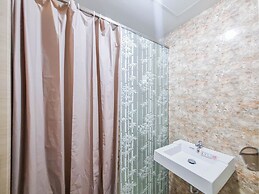 Mountain View Studio for 6 Pax at Mataram City Apartment