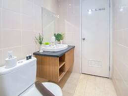 Cozy and Simply 2BR Apartment at Parahyangan Residence