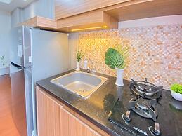 Cozy and Simply 2BR Apartment at Parahyangan Residence