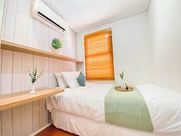 Cozy and Simply 2BR Apartment at Parahyangan Residence