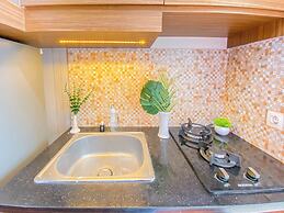 Cozy and Simply 2BR Apartment at Parahyangan Residence