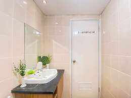 Cozy and Simply 2BR Apartment at Parahyangan Residence