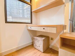 Good Place and Cozy Studio at Transpark Cibubur Apartment