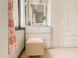 Cozy 1BR without Living Room at Royal Heights Apartment