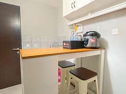 Cozy 1BR without Living Room at Royal Heights Apartment