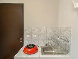 Cozy 1BR without Living Room at Royal Heights Apartment