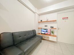 Comfy 1BR Apartment with Extra Room at Green Pramuka City near Mall