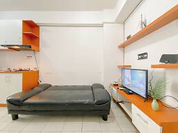 Comfy 1BR Apartment with Extra Room at Green Pramuka City near Mall