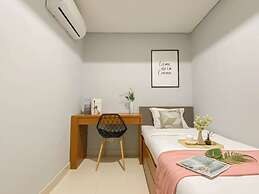 Simply Look And Best Deal 2BR at Pollux Chadstone Apartment