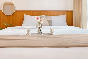 Comfy 1BR at 35th Floor Tokyo Riverside PIK 2 Apartment