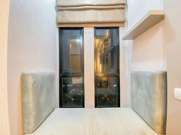 Modern Look and Homey Studio Apartment The Alton