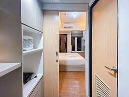 Modern Look and Homey Studio Apartment The Alton
