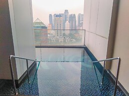 Comfy Studio at Ciputra World 2 Apartment