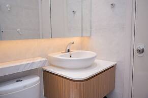 Nice and Cozy 2BR at Parkland Avenue Apartment