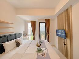 Best Furnished Studio at 39th Floor Tokyo Riverside PIK 2 Apartment