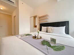 Best Furnished Studio at 39th Floor Tokyo Riverside PIK 2 Apartment