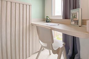 Minimalist and Restful Studio Apartment at Tokyo Riverside PIK 2