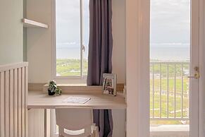 Minimalist and Restful Studio Apartment at Tokyo Riverside PIK 2