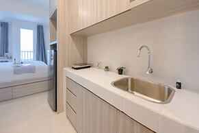 Minimalist and Restful Studio Apartment at Tokyo Riverside PIK 2