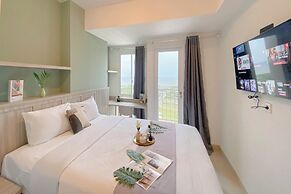 Minimalist and Restful Studio Apartment at Tokyo Riverside PIK 2