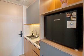 Simply Look and Restful Studio at Tokyo Riverside PIK 2 Apartment