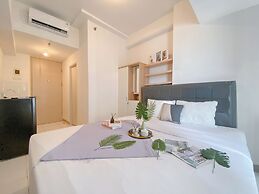 Cozy Studio at 15th Floor Tokyo Riverside PIK 2 Apartment