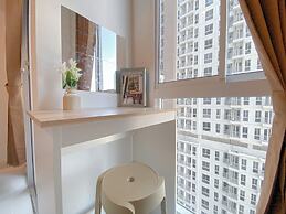 Cozy Living Studio Room at 26th Floor Tokyo Riverside PIK 2 Apartment