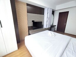 Stunning and Elegant 2BR at Grand Sungkono Lagoon Apartment