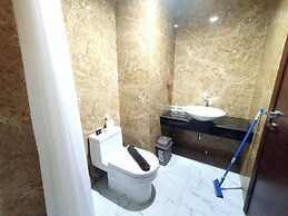 Stunning and Elegant 2BR at Grand Sungkono Lagoon Apartment