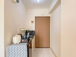 Cozy and Tranquil Studio at Podomoro Golf View Apartment