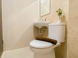 Nice Studio Room Apartment Transpark Cibubur