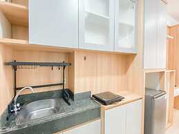 Nice Studio Room Apartment Transpark Cibubur