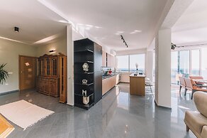 La Mer Beach Residence