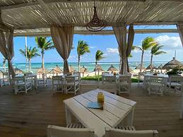 Tulum Country Home
